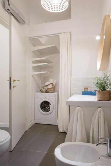 Vayadu Etoile House Apartment Ospedaletti Bagian luar foto